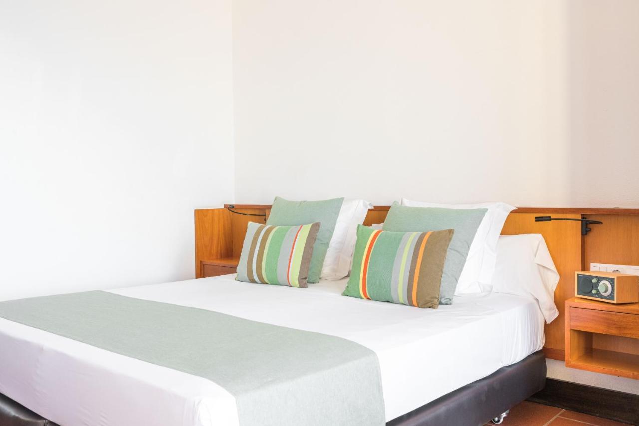 Almadraba Park Hotel Roses Exterior photo