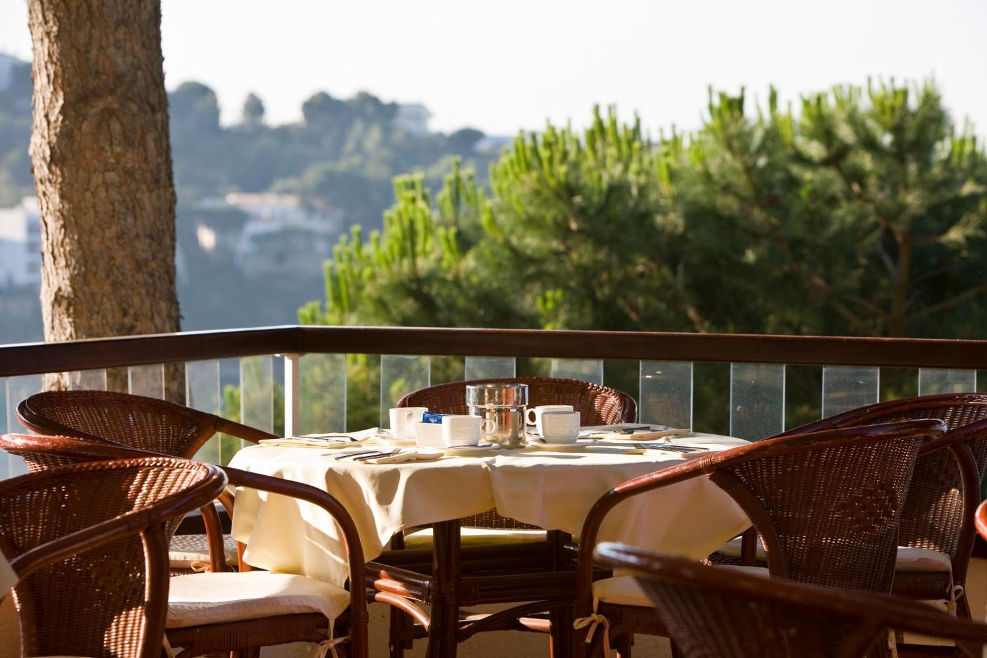 Almadraba Park Hotel Roses Exterior photo